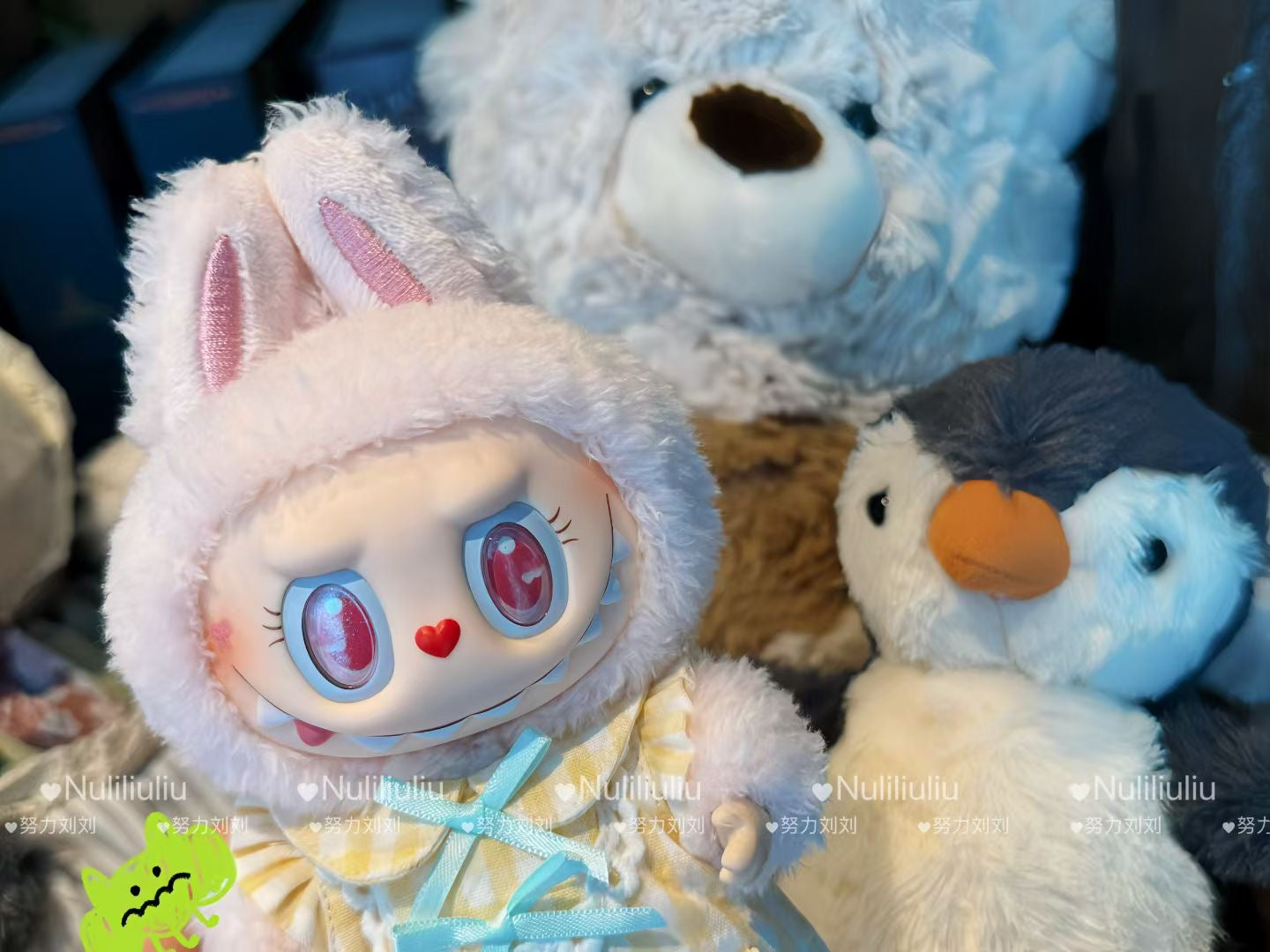 Custom Mokoko Jumping into Summer - Tokoyaki