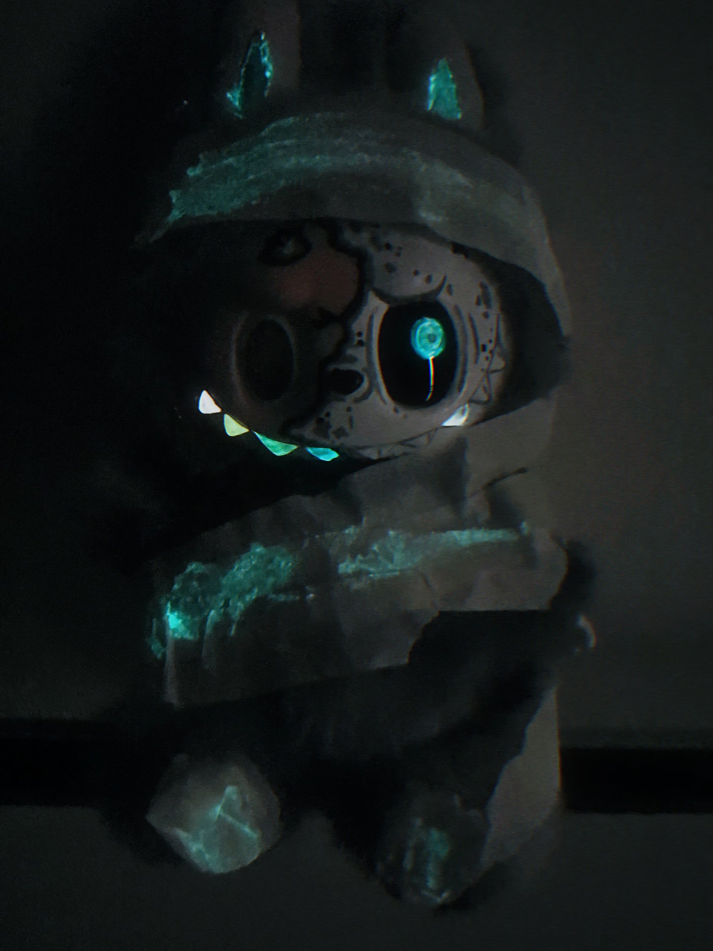Custom Labubu x Glow-in-the-dark Labubu