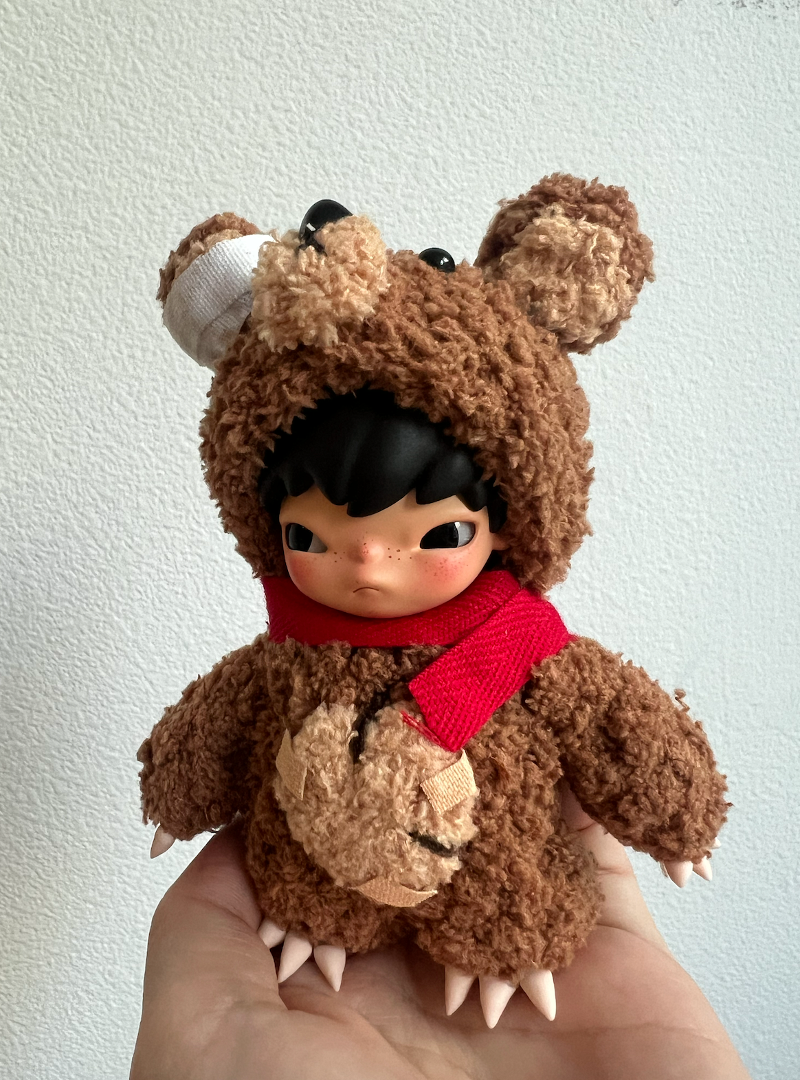 Hirono Secret Fluffy Bear Outfit