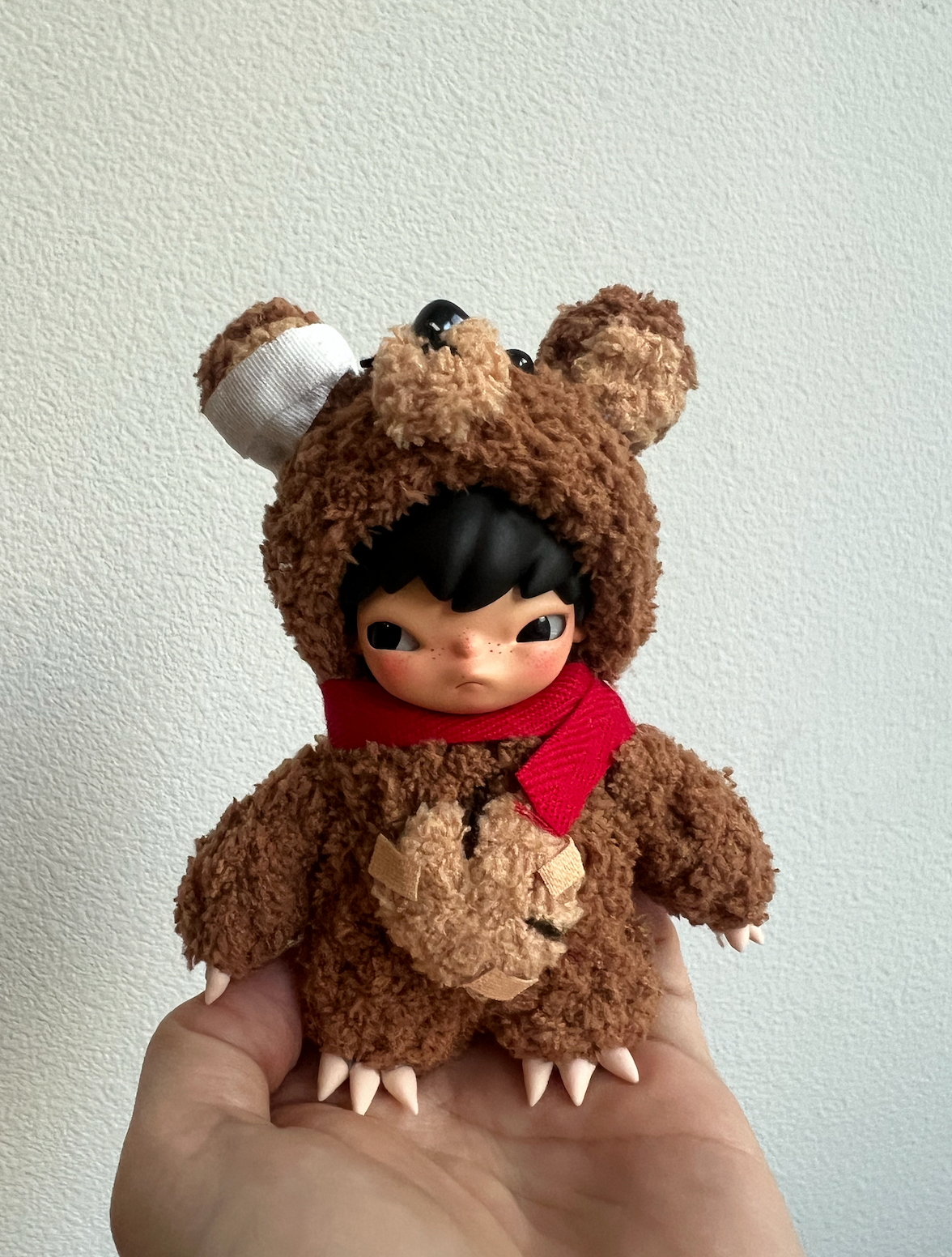 Hirono Secret Fluffy Bear Outfit