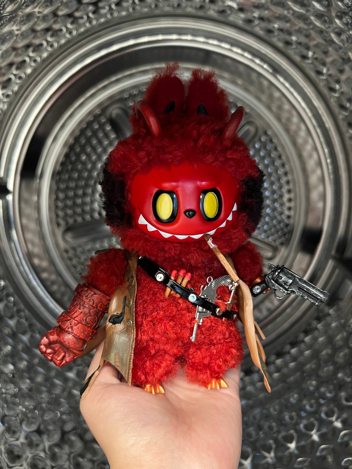 Custom Labubu x Hellboy - Jiangjiang