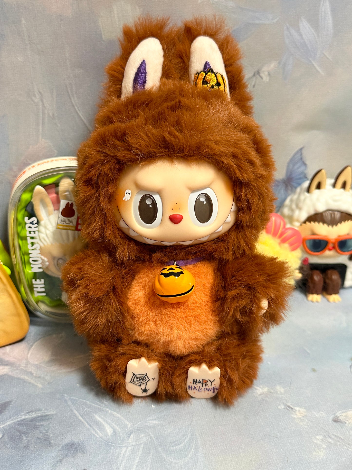 Custom Labubu Halloween Pumpkin - April