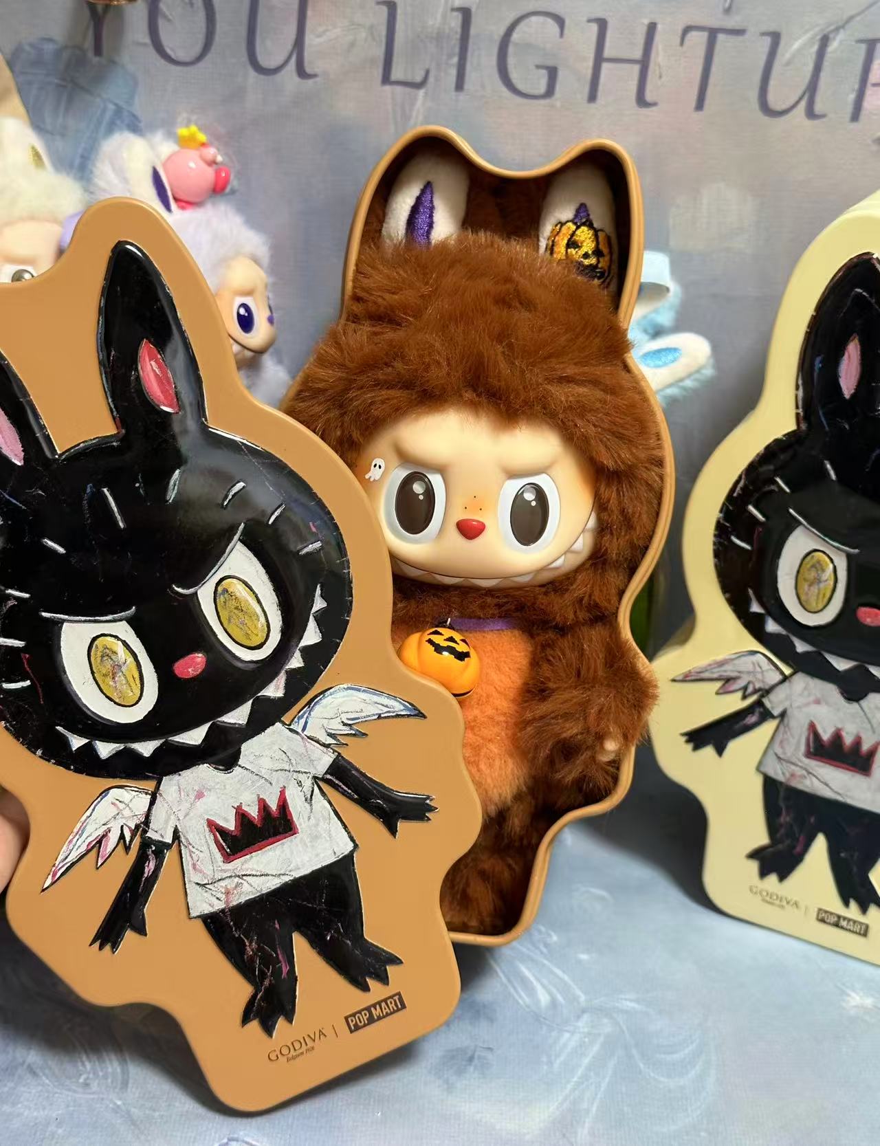 Custom Labubu Halloween Pumpkin - April