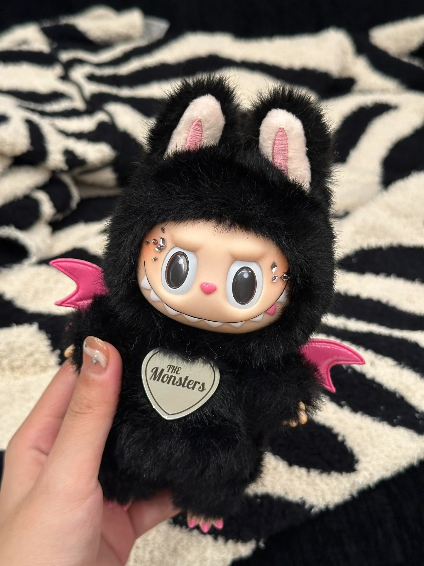 Custom Labubu Black Pink Diamonds - A Xing