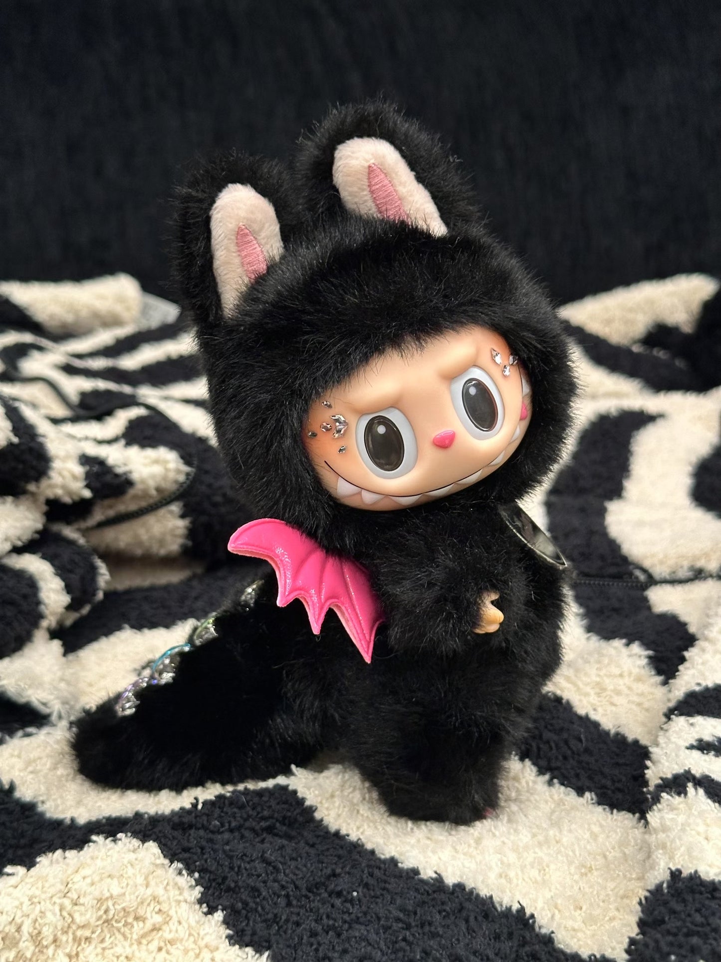 Custom Labubu Black Pink Diamonds - A Xing