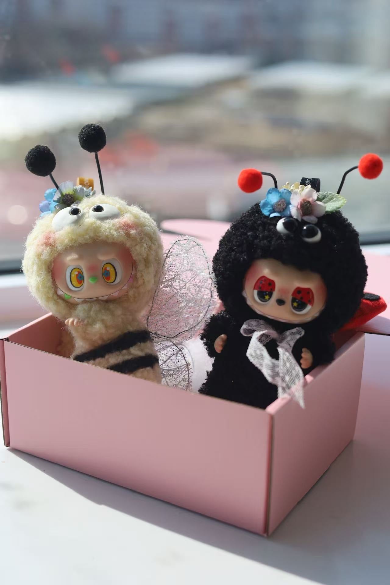 Bee and Beetle by Cihuaer