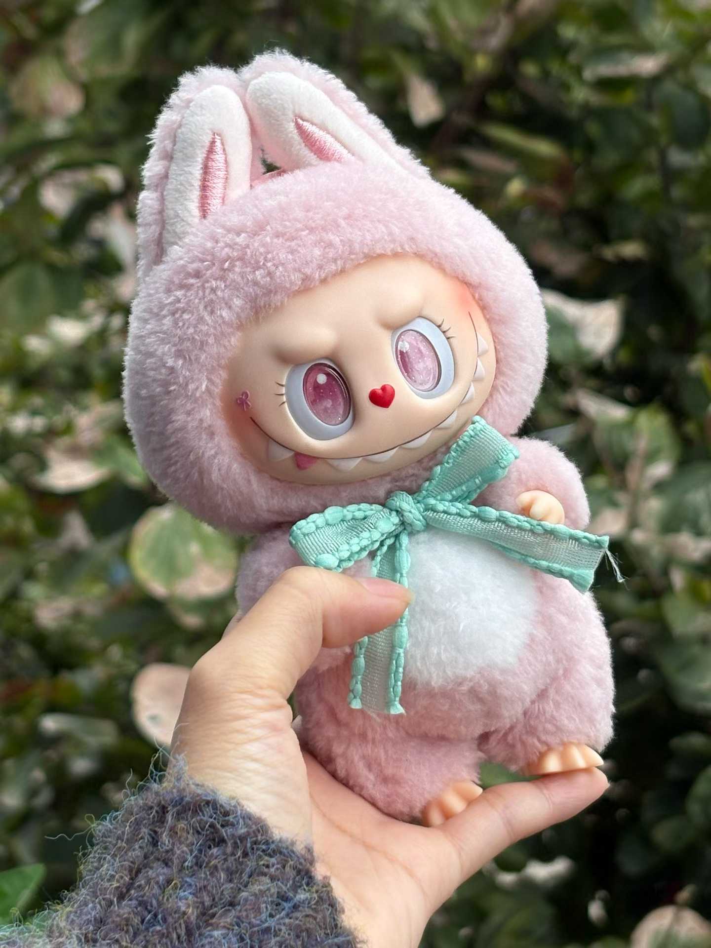 Round-headed Mokoko Close to Sweet by Wanzi