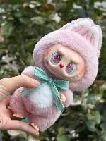 Round-headed Monster by Wanzi