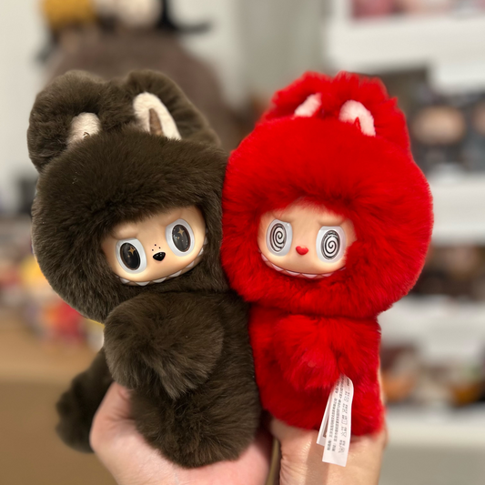 Mega Fluffy Fluffbubu by Little Turtle