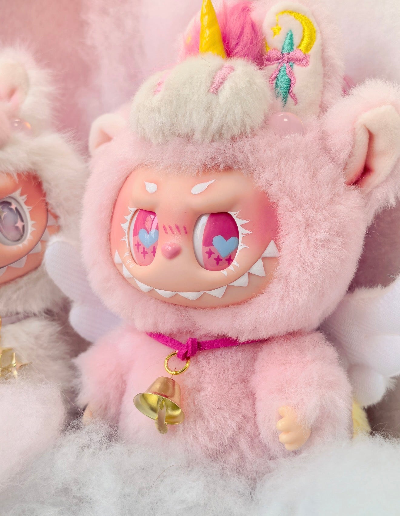 Pink and White Unicorn Pie by YIJUT