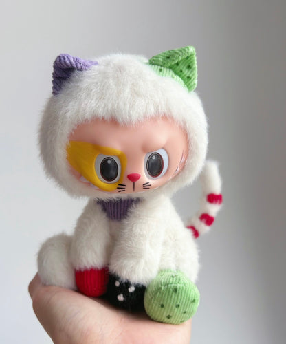 Kitten Labubu by Yueye Rabbit