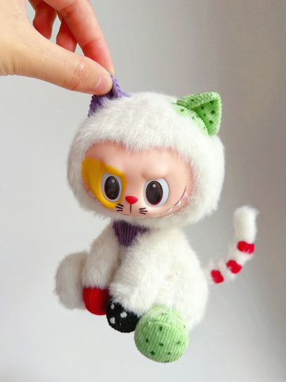 Kitten Labubu by Yueye Rabbit