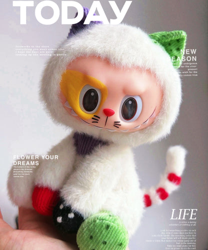 Kitten Labubu by Yueye Rabbit