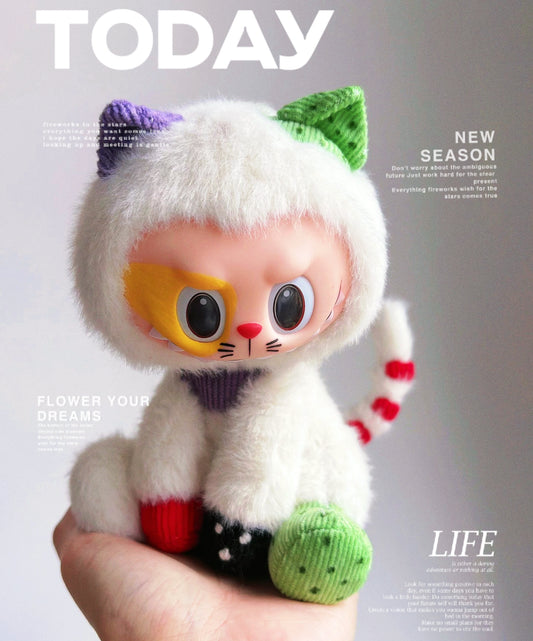 Kitten Labubu by Yueye Rabbit