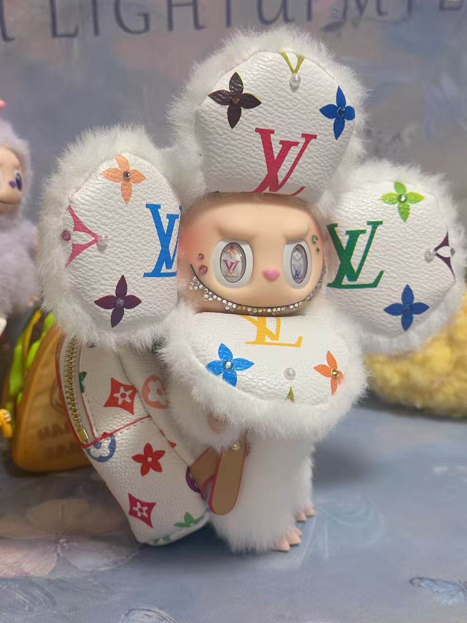 Custom Order x White LV