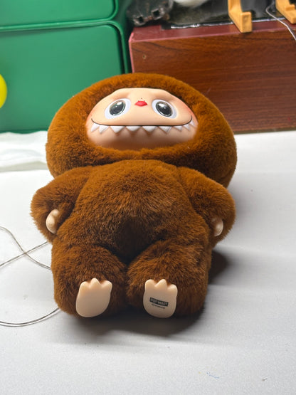 Round-headed Monster by Wanzi