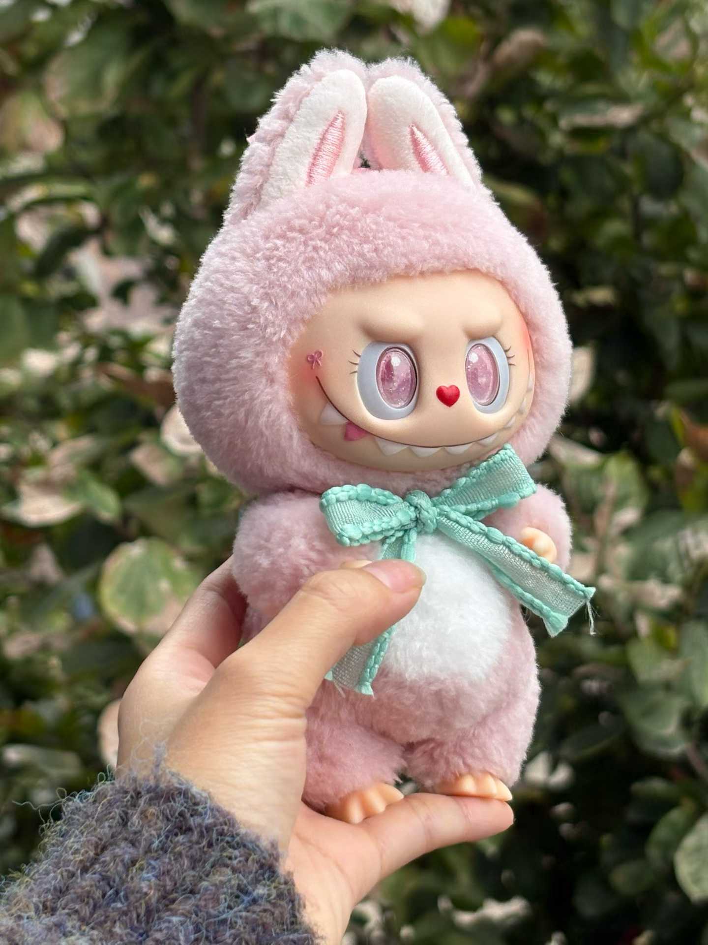 Round-headed Mokoko Close to Sweet by Wanzi